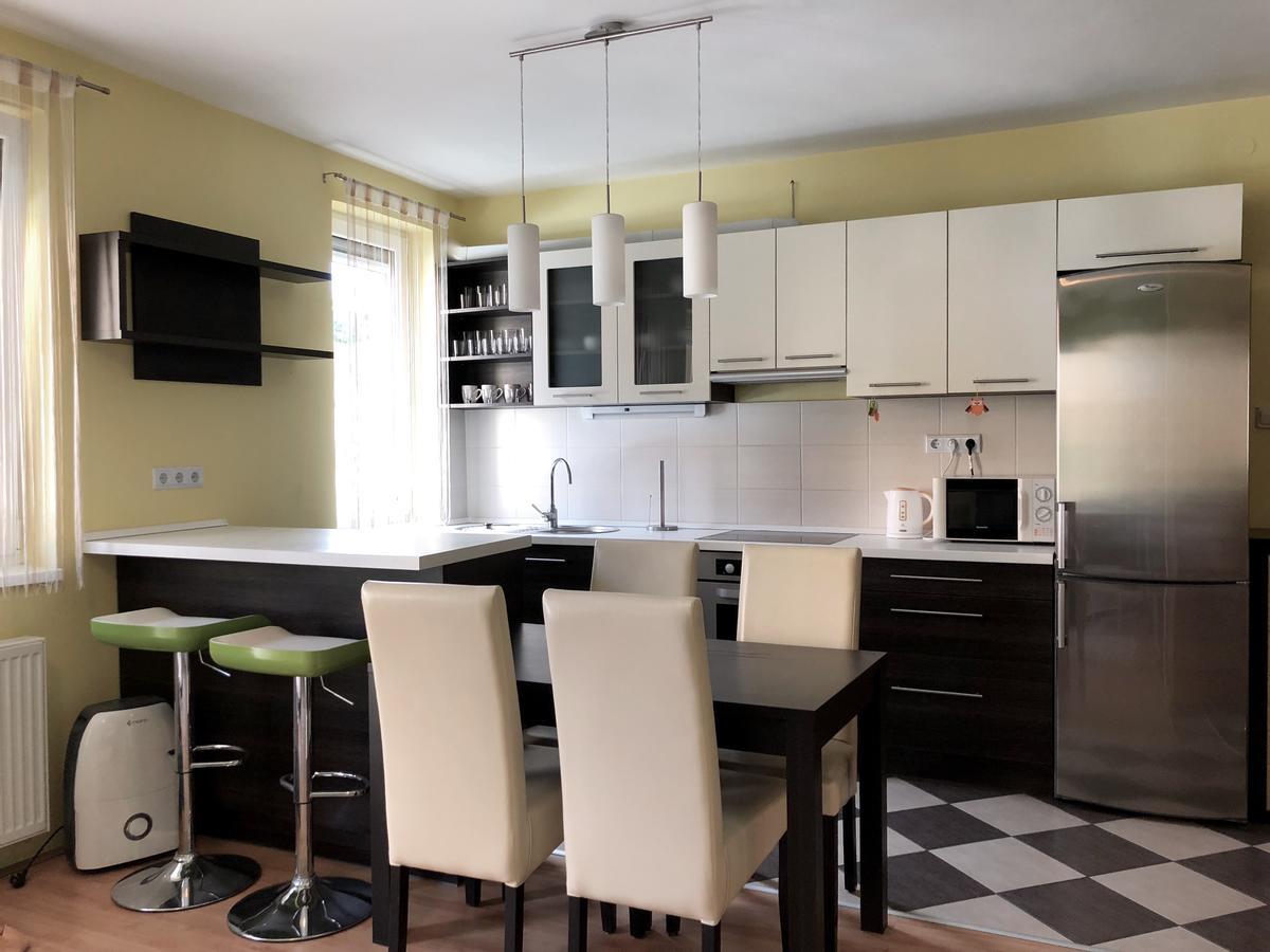 Luxory Home Pécs Extérieur photo